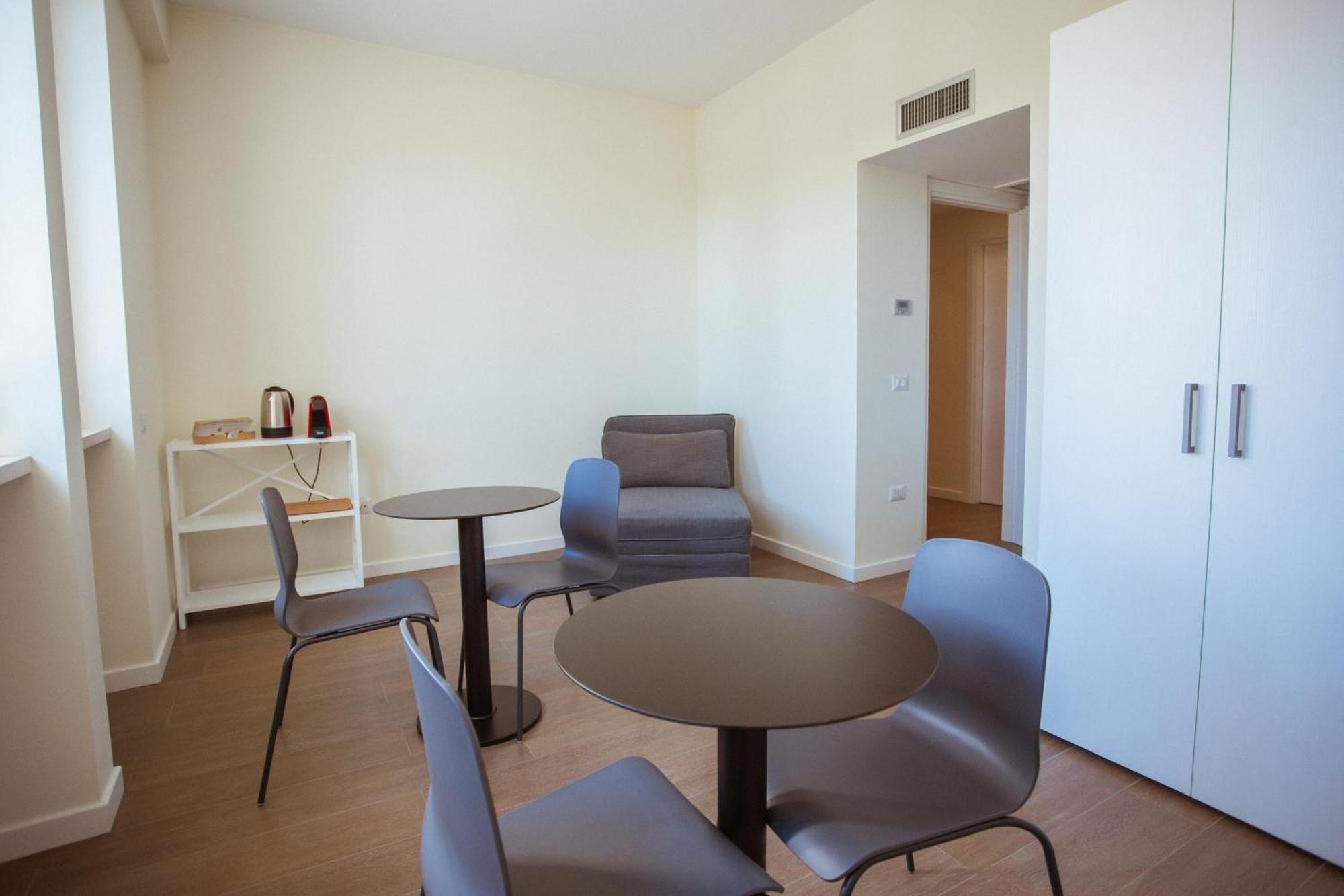 Tre Cancelli Rooms بوتنزا المظهر الخارجي الصورة