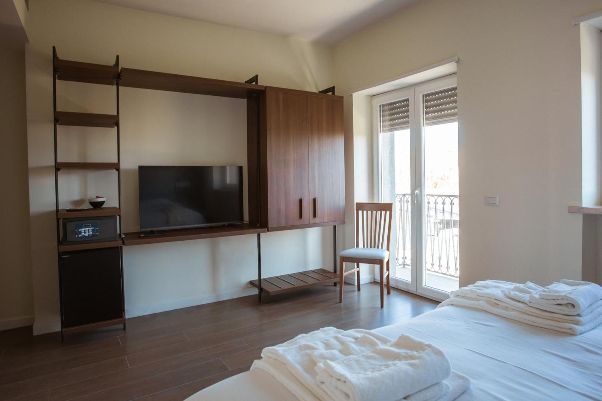 Tre Cancelli Rooms بوتنزا المظهر الخارجي الصورة